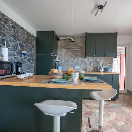 Faja Stone House By Lovelystay Arco da Calheta (Madeira)