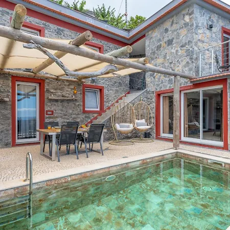 Faja Stone House By Lovelystay Holiday home *